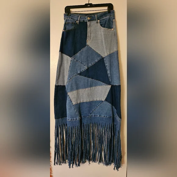 Akira Michelle Maxi Denim Skirt - Picture 5 of 8